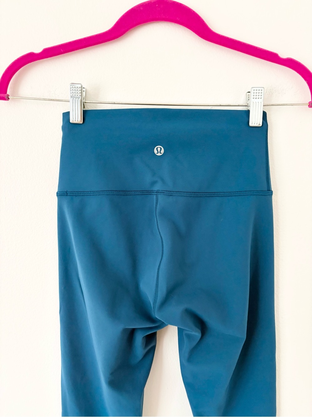 Lululemon Blue Capri Wunder Train High Rise Tight Leggings 28 Inch Inseam Size 4 - Picture 9 of 11